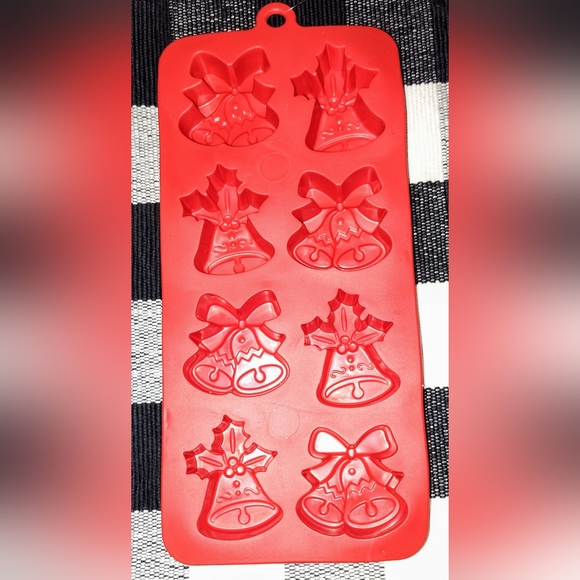 New Bundle of Christmas design Silicone Molds. - Picture 5 of 7